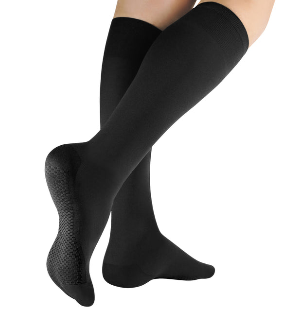 OPEN BOX: Classic Compression Closed Toe Knee-High Socks - Solidea U.S.